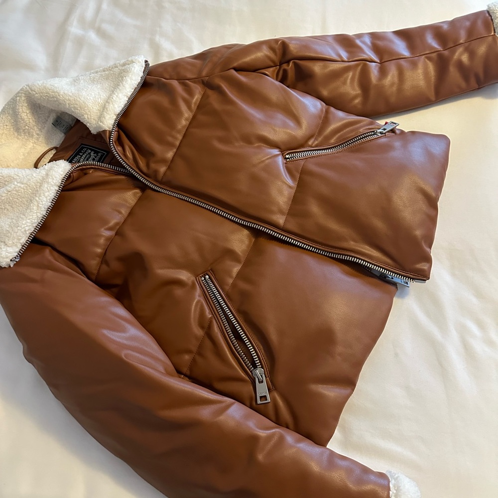 NEW women’s Levi’s faux leather shearling TRENDY coat size small